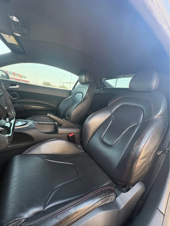 2012 Audi 42 R8 - Image 12 of 12
