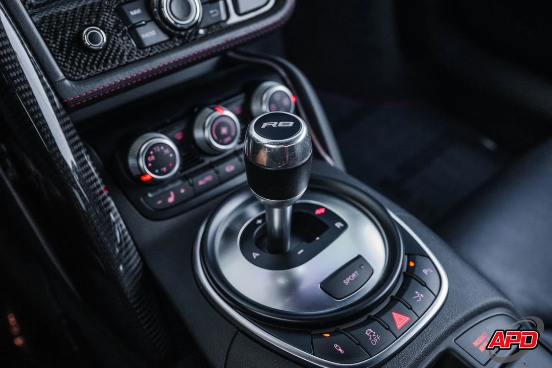 2012 Audi 42 R8 - Image 12 of 12