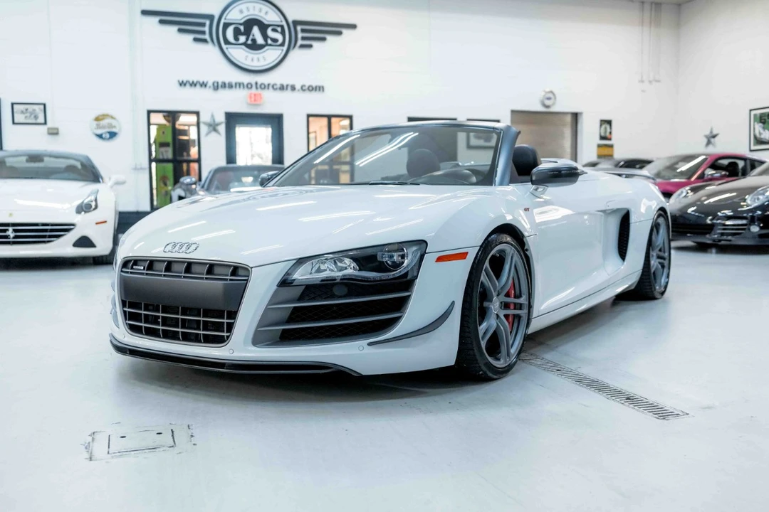 2012 Audi 42 R8 - Image 3 of 12