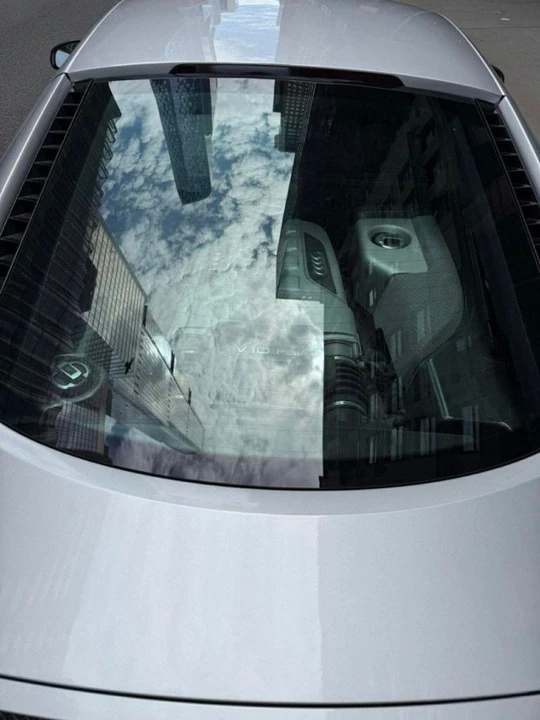 2012 Audi 42 R8 - Image 11 of 12
