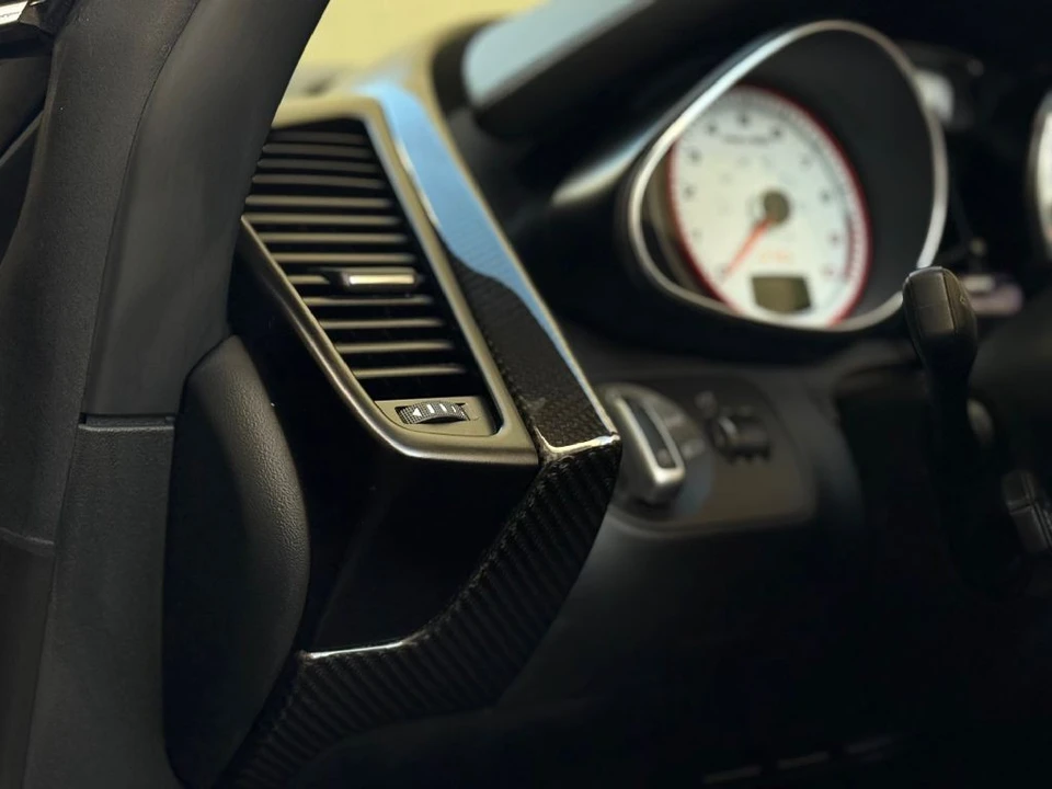 2012 Audi 42 R8 - Image 20 of 31