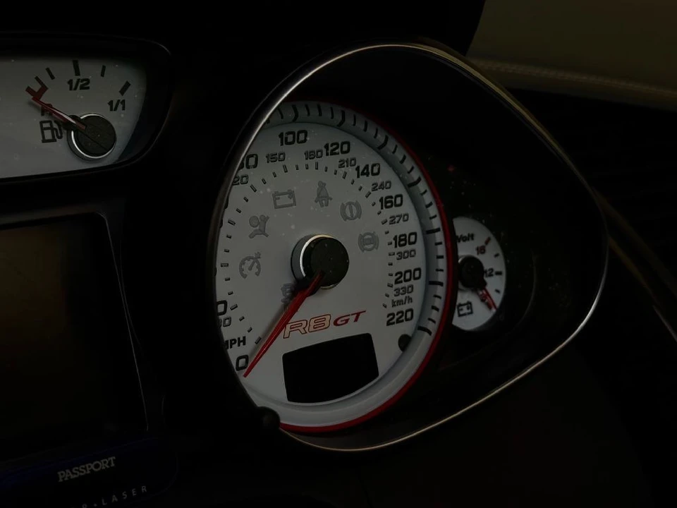 2012 Audi 42 R8 - Image 24 of 31