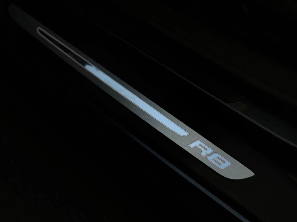2012 Audi 42 R8 - Image 16 of 31