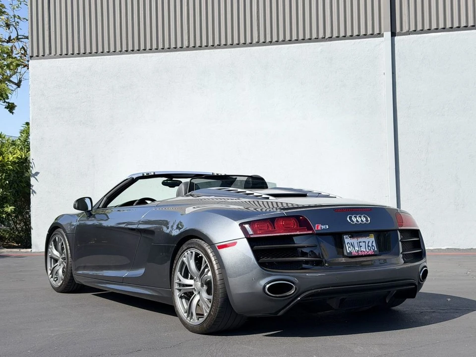 2012 Audi 42 R8 - Image 13 of 31