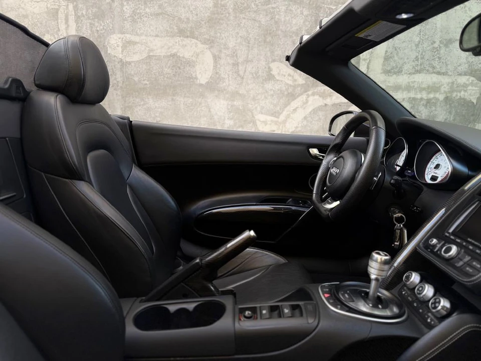 2012 Audi 42 R8 - Image 28 of 31