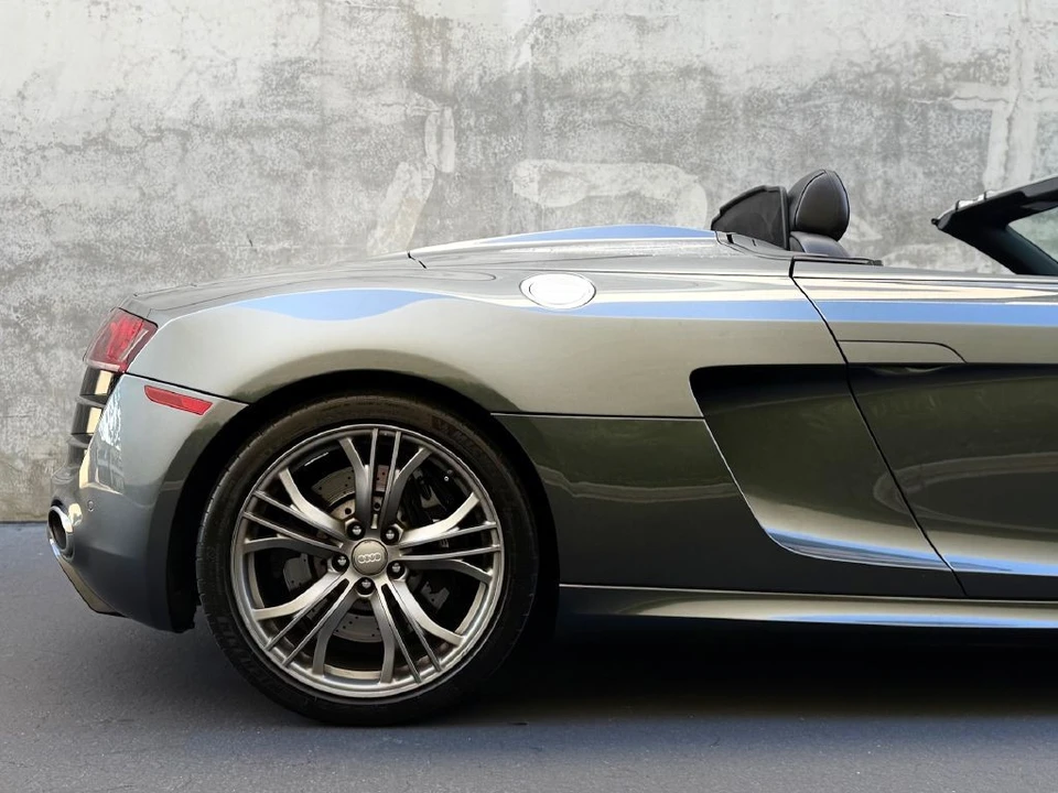 2012 Audi 42 R8 - Image 16 of 21