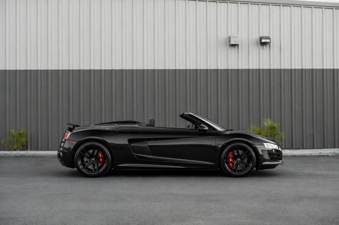 2012 Audi 42 R8 - Image 11 of 25
