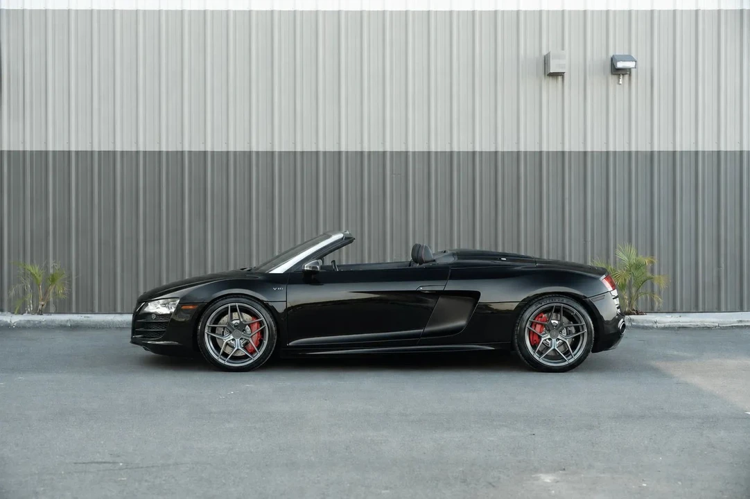 2012 Audi 42 R8 - Image 5 of 25