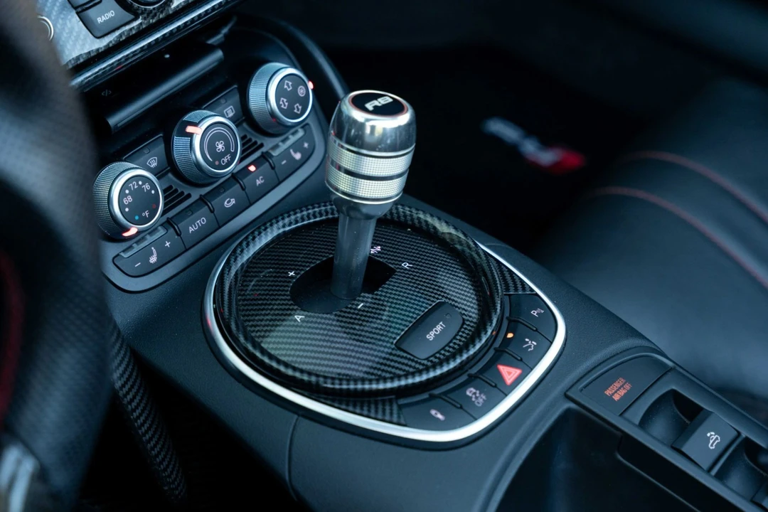 2012 Audi 42 R8 - Image 17 of 25