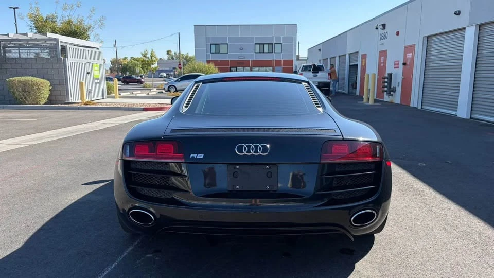 2012 Audi 42 R8 - Image 3 of 12