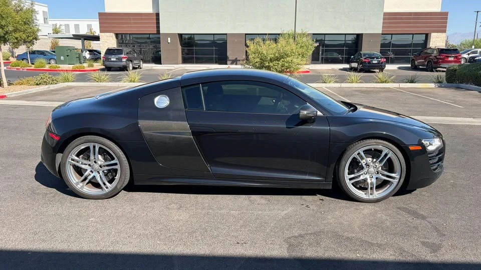 2012 Audi 42 R8 - Image 5 of 12