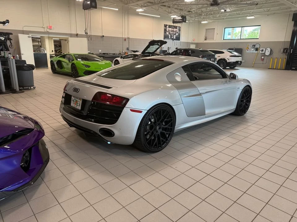 2012 Audi 42 R8 - Image 6 of 10