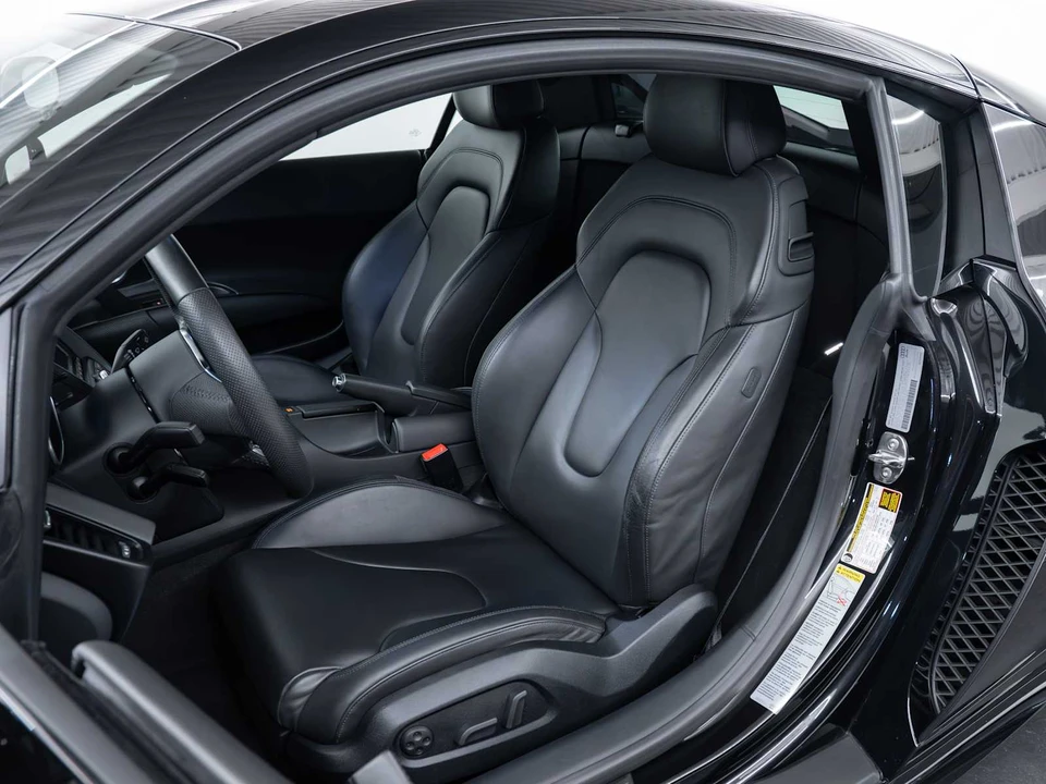 2012 Audi 42 R8 - Image 22 of 25