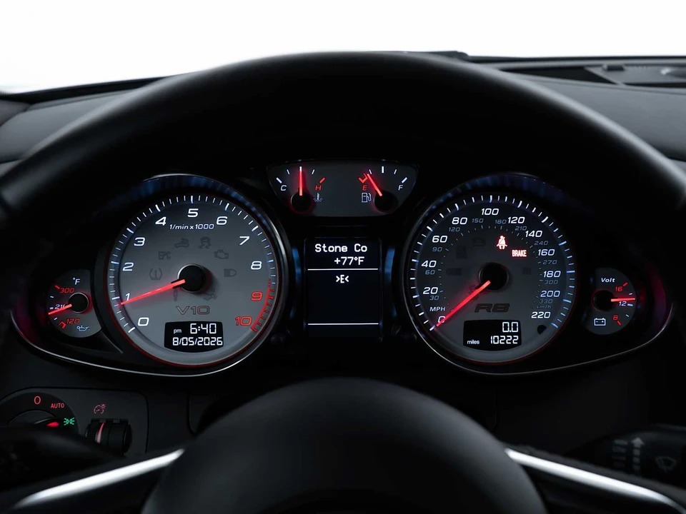 2012 Audi 42 R8 - Image 16 of 25