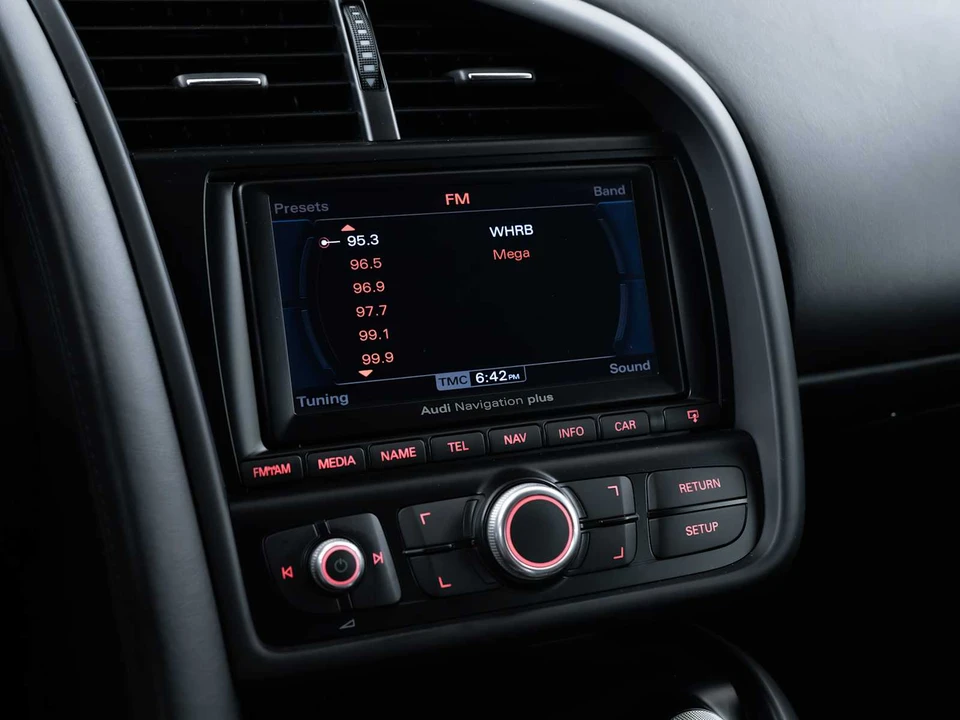 2012 Audi 42 R8 - Image 18 of 25