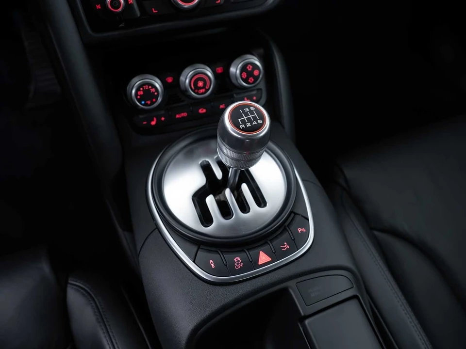2012 Audi 42 R8 - Image 21 of 25