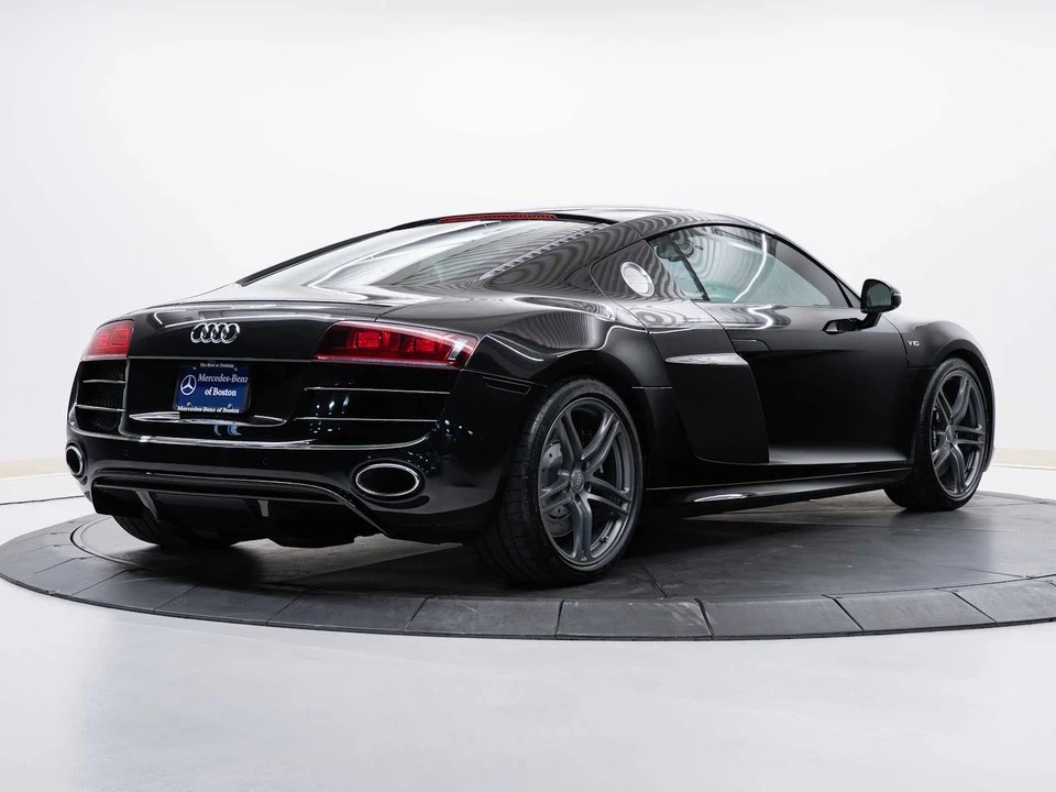 2012 Audi 42 R8 - Image 8 of 25