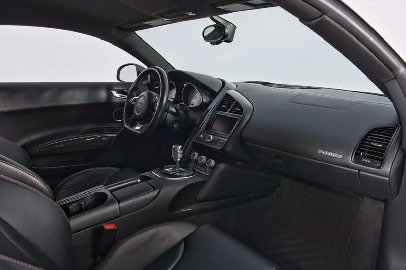 2012 Audi 42 R8 - Image 30 of 31