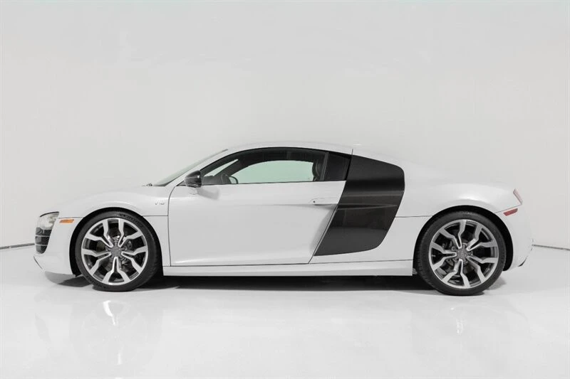 2012 Audi 42 R8 - Image 5 of 31