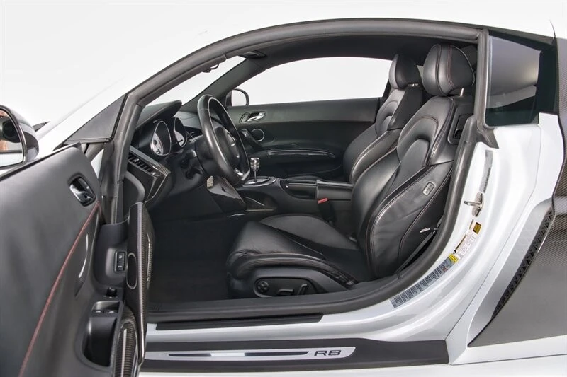 2012 Audi 42 R8 - Image 15 of 31