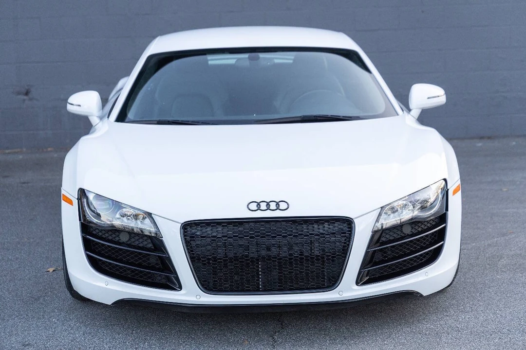 2012 Audi 42 R8 - Image 5 of 18