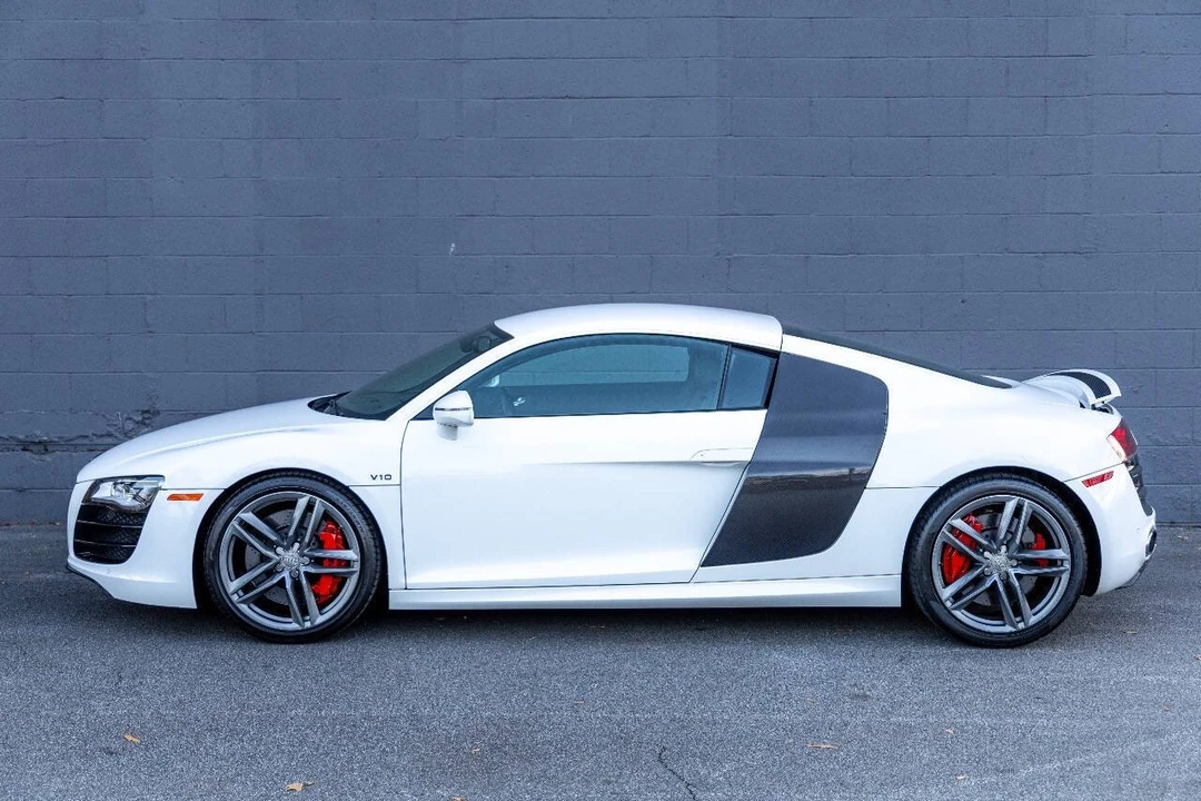 2012 Audi 42 R8 - Image 3 of 21