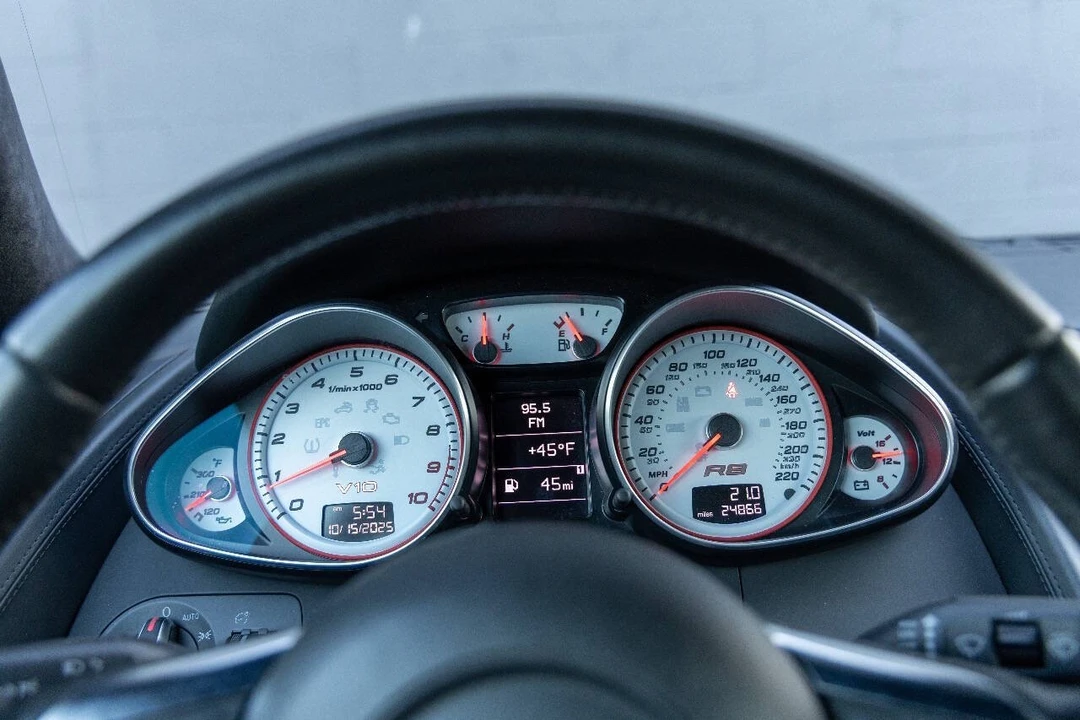 2012 Audi 42 R8 - Image 20 of 21