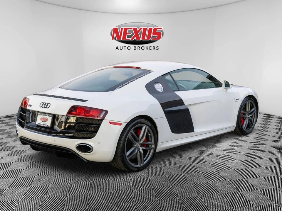 2012 Audi 42 R8 - Image 7 of 11