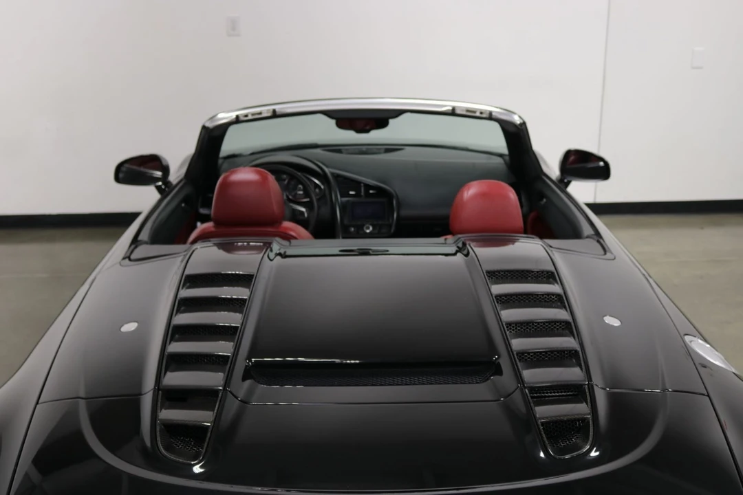 2012 Audi 42 R8 - Image 10 of 12