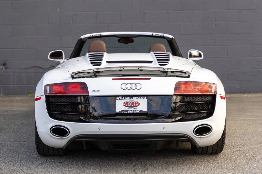 2012 Audi 42 R8 - Image 6 of 19