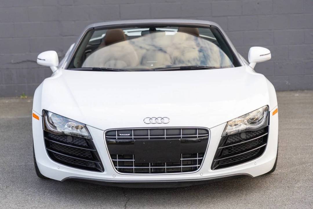 2012 Audi 42 R8 - Image 5 of 19
