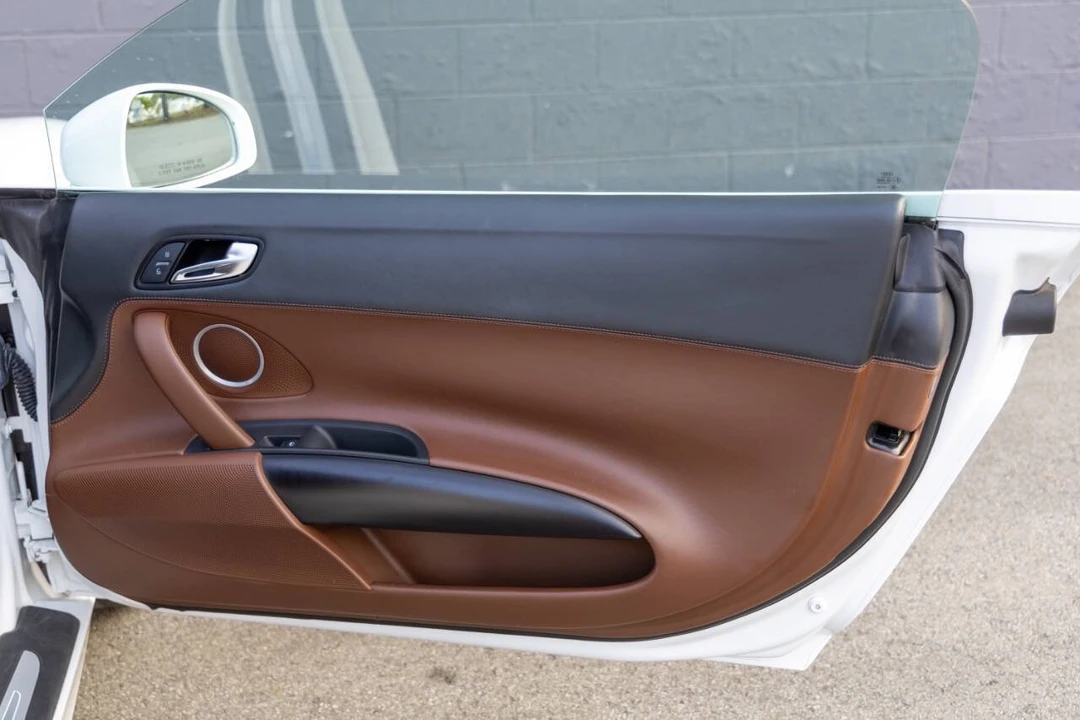 2012 Audi 42 R8 - Image 16 of 19