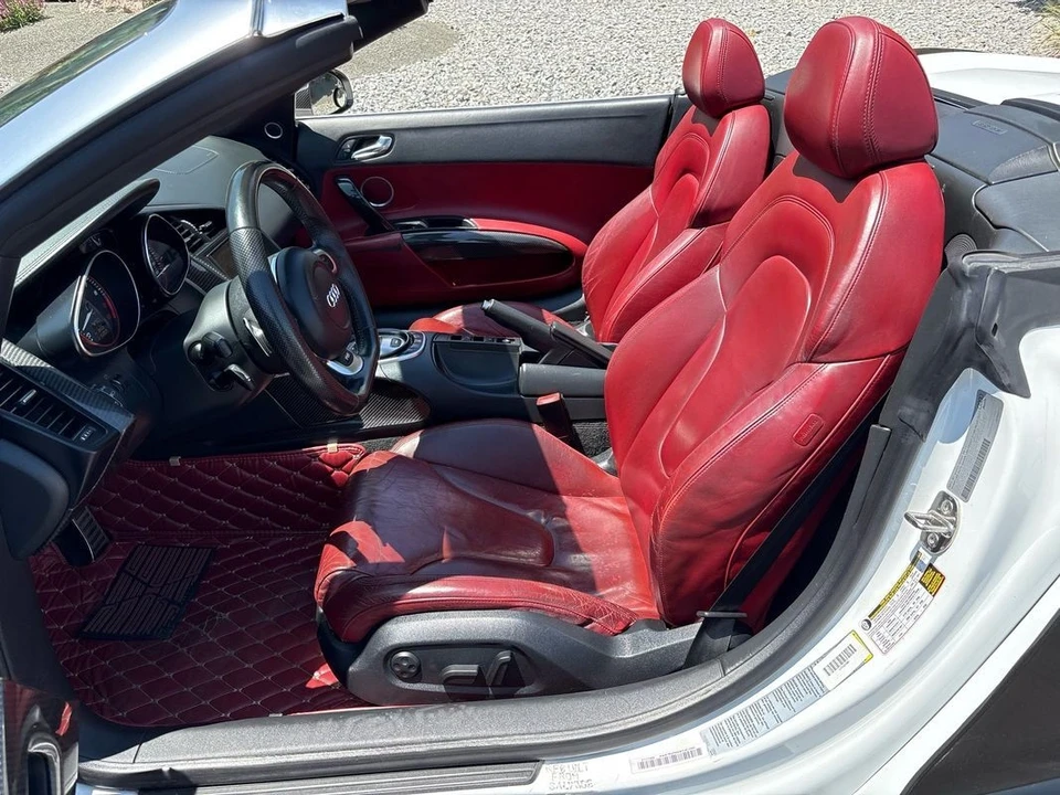 2012 Audi 42 R8 - Image 7 of 21