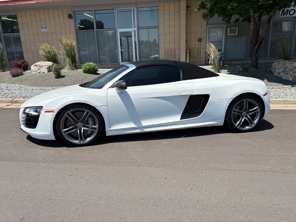 2012 Audi 42 R8 - Image 12 of 21