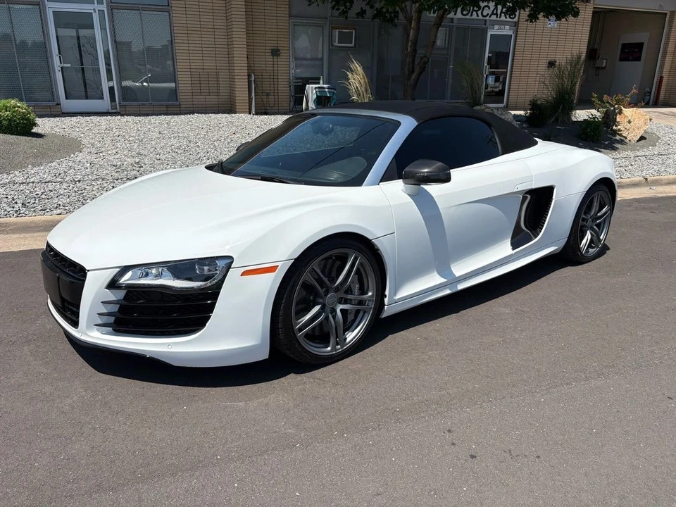 2012 Audi 42 R8 - Image 11 of 21