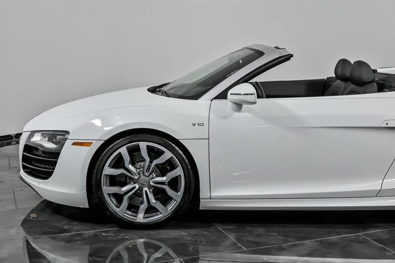 2012 Audi 42 R8 - Image 6 of 12