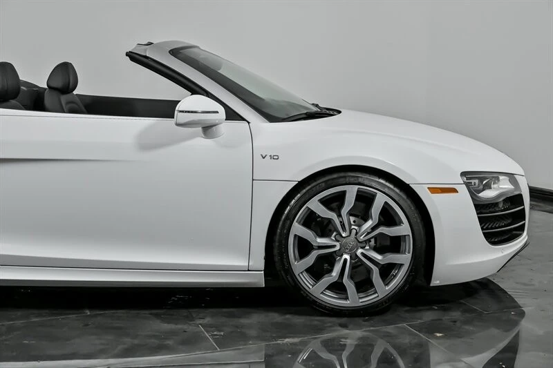 2012 Audi 42 R8 - Image 12 of 12