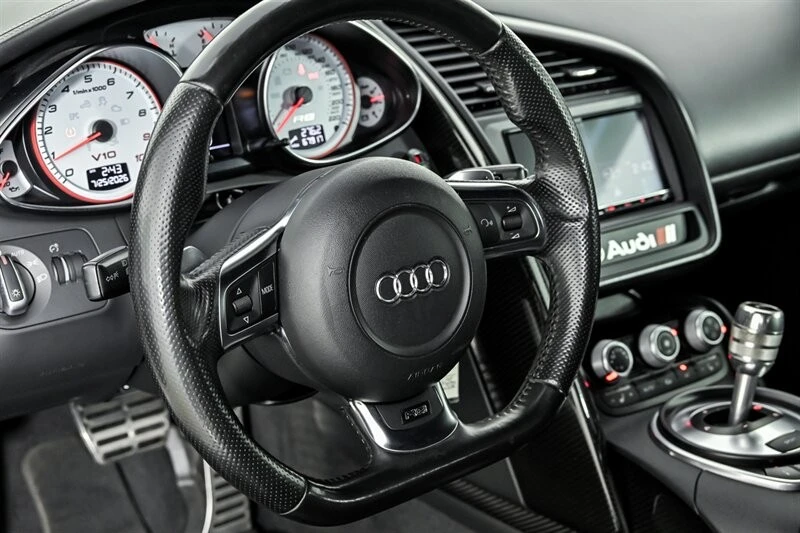 2012 Audi 42 R8 - Image 20 of 31