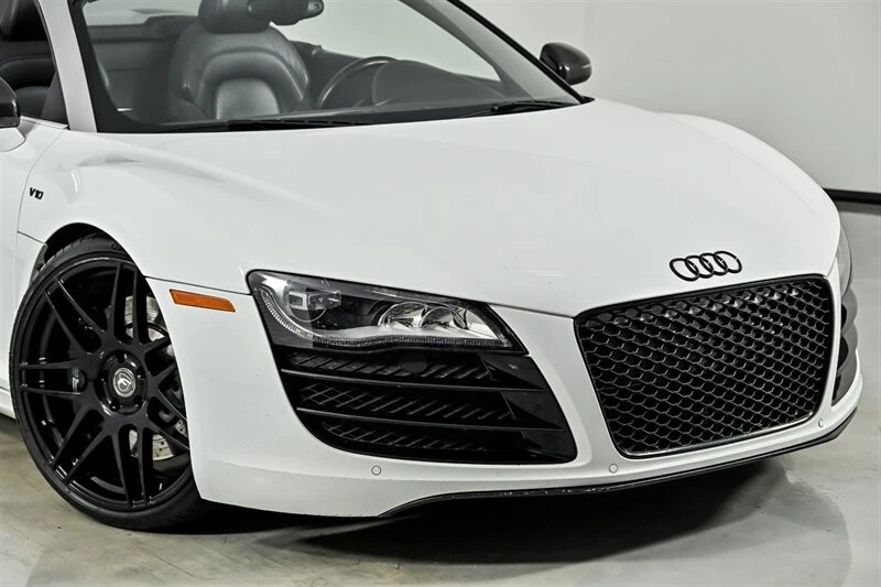 2012 Audi 42 R8 - Image 3 of 31