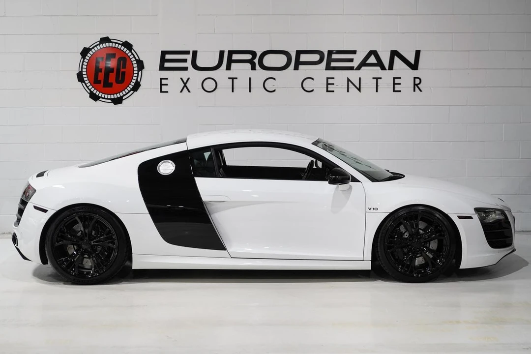 2012 Audi 42 R8 - Image 6 of 21
