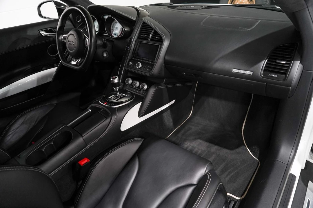 2012 Audi 42 R8 - Image 16 of 21