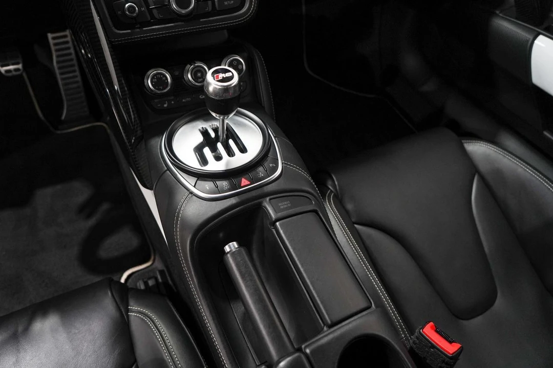 2012 Audi 42 R8 - Image 12 of 21
