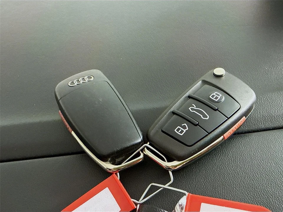 2012 Audi 42 R8 - Image 18 of 21