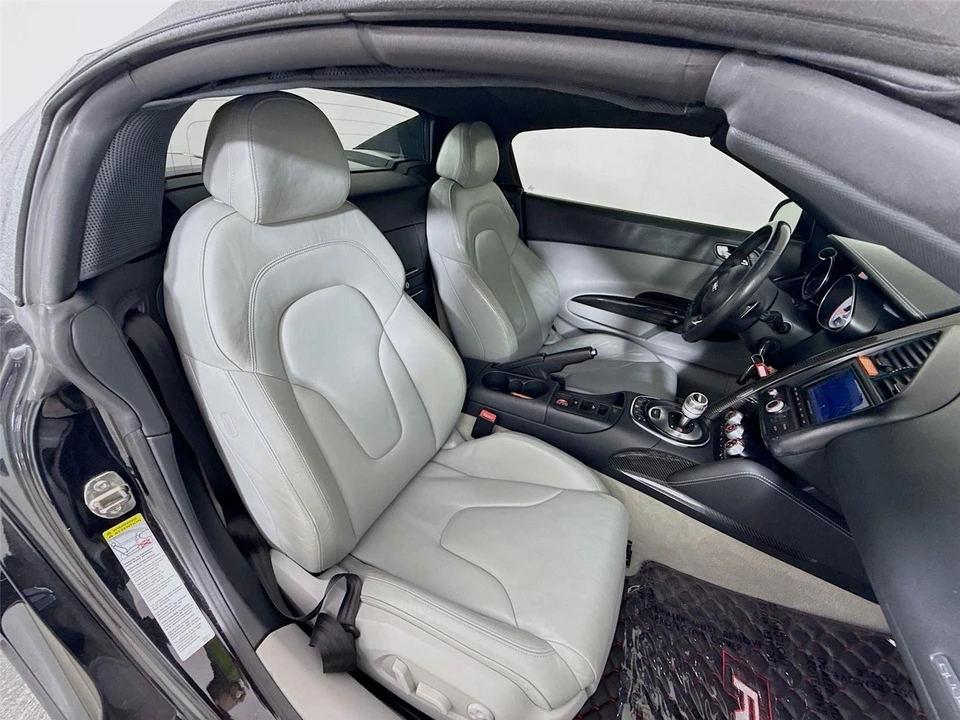 2012 Audi 42 R8 - Image 16 of 21