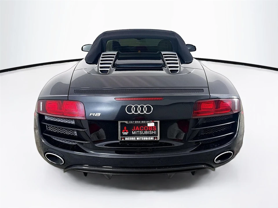 2012 Audi 42 R8 - Image 10 of 19