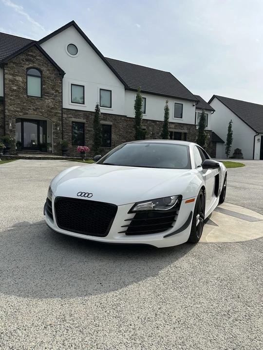 2012 Audi 42 R8 - Image 2 of 31