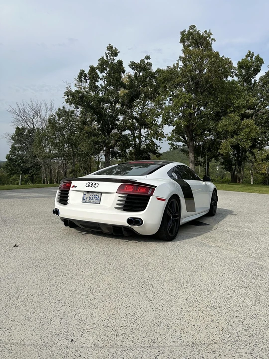 2012 Audi 42 R8 - Image 5 of 31