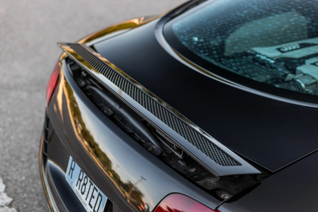 2012 Audi 42 R8 - Image 29 of 31