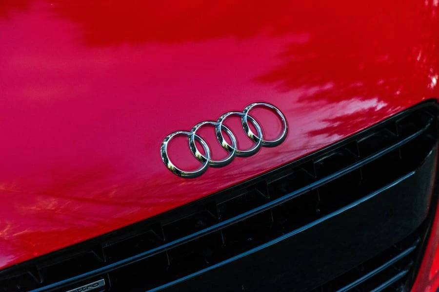2012 Audi 42 R8 - Image 8 of 31