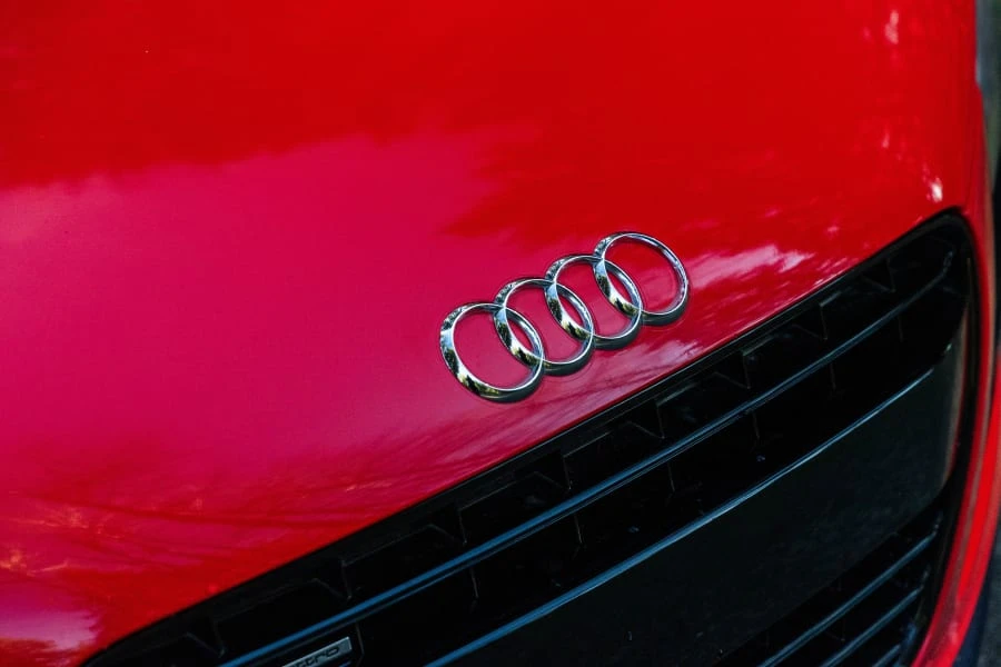 2012 Audi 42 R8 - Image 10 of 31